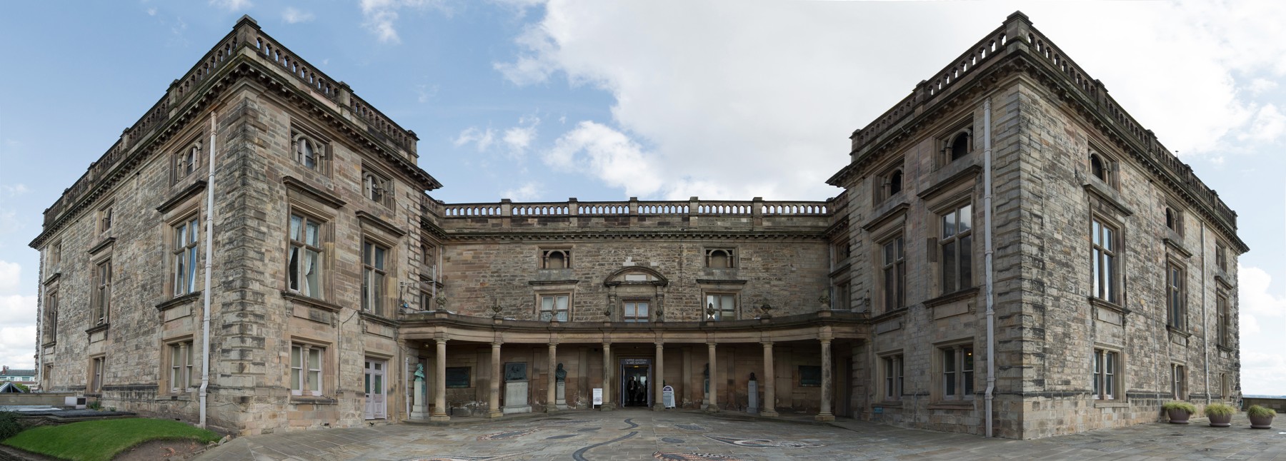 Nottingham Castle Entrance